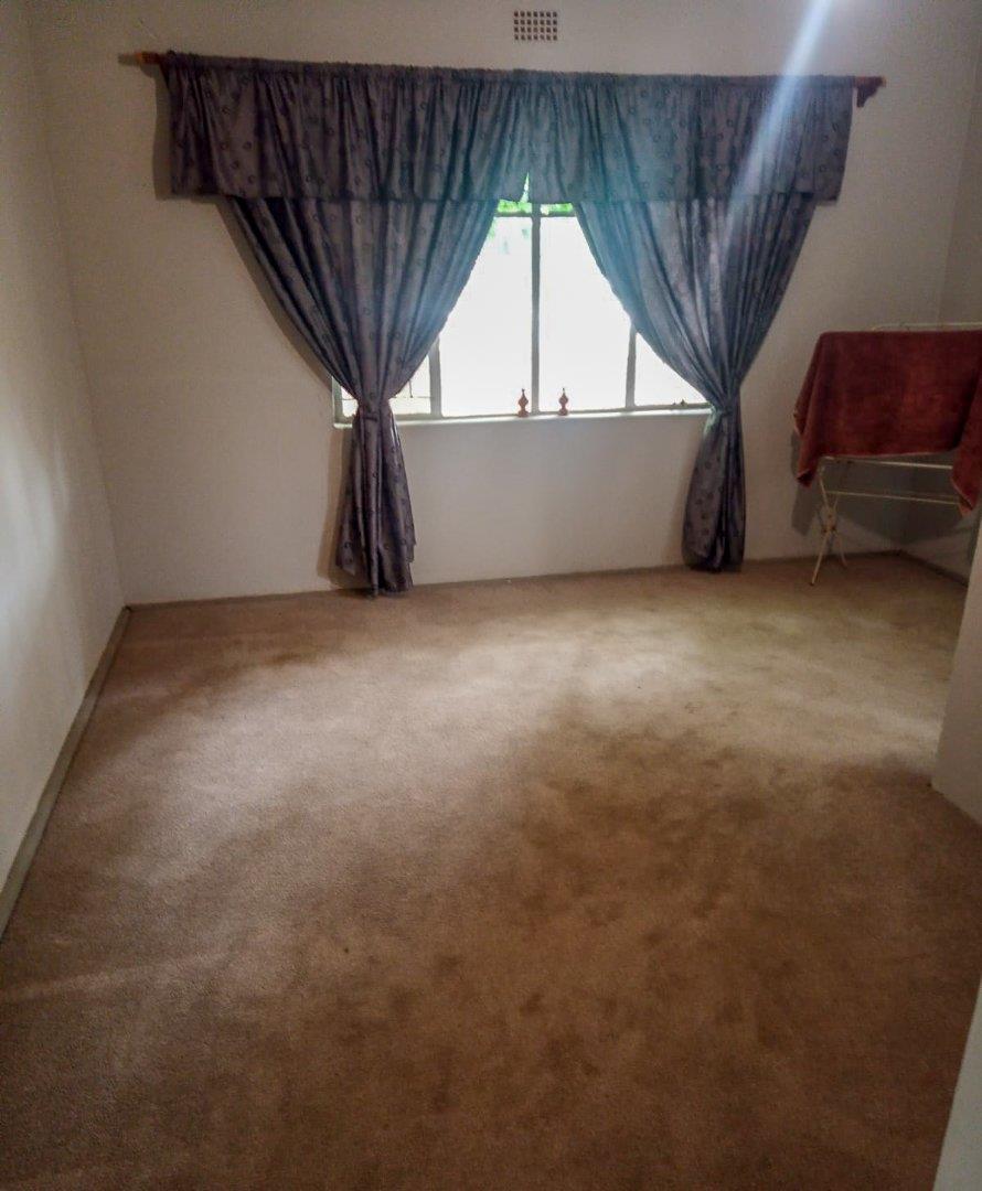 5 Bedroom Property for Sale in Villiers Free State